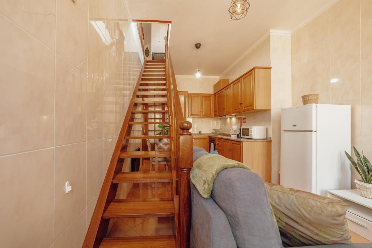 شقة بورتو  في Downtown Flores Duplex By Homing المظهر الخارجي الصورة