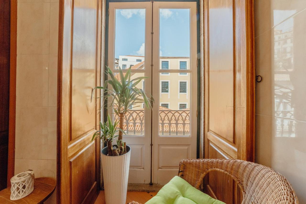شقة بورتو  في Downtown Flores Duplex By Homing المظهر الخارجي الصورة