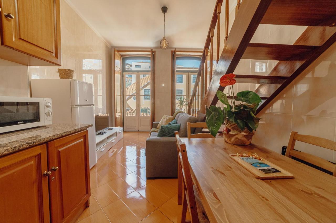 شقة بورتو  في Downtown Flores Duplex By Homing المظهر الخارجي الصورة